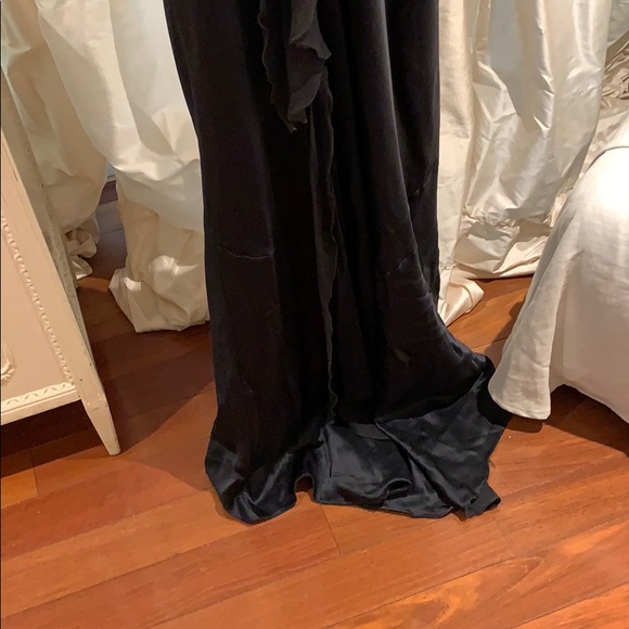 Dress - Picture 6 of 8